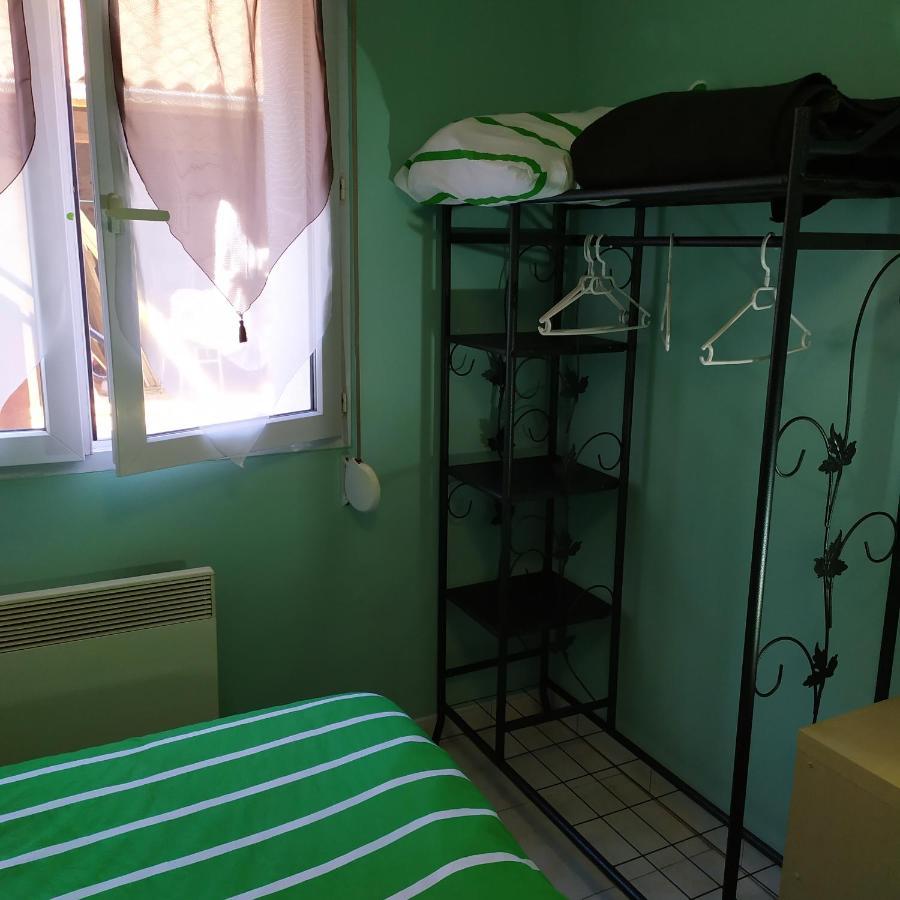 Chez Fabienne T3 Apartment Le Breuil-sur-Couze ภายนอก รูปภาพ