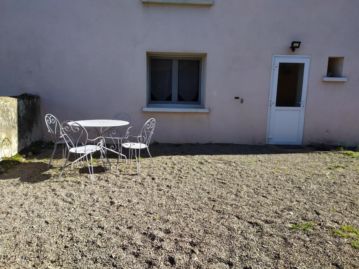 Chez Fabienne T3 Apartment Le Breuil-sur-Couze ภายนอก รูปภาพ